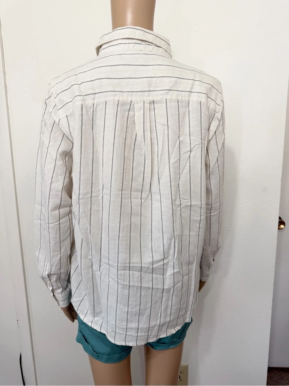 Banana Republic light cream